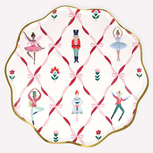 Nutcracker Ballet Plato Grande