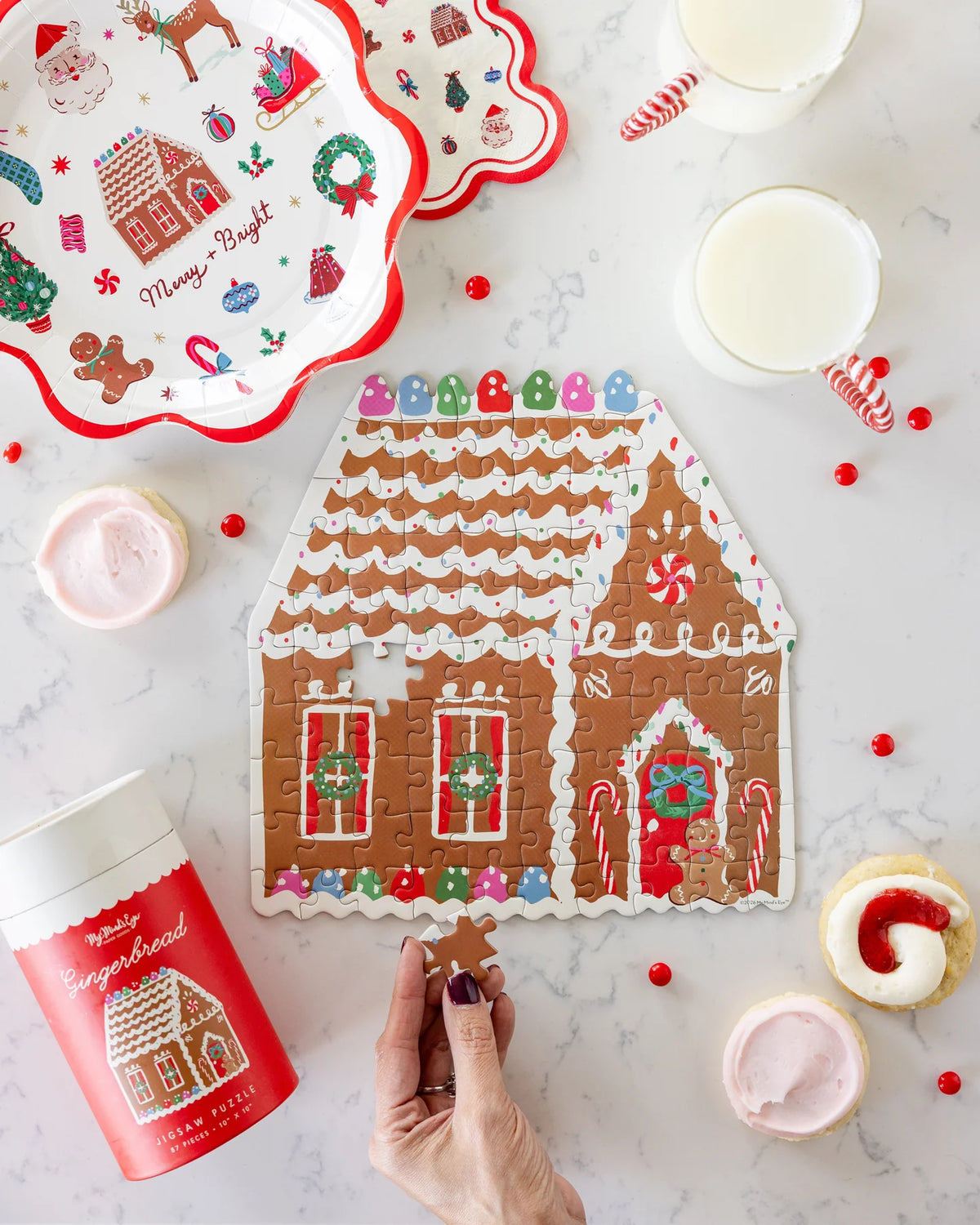 Gingerbread House Shaped Jigsaw Puzzle 87pc