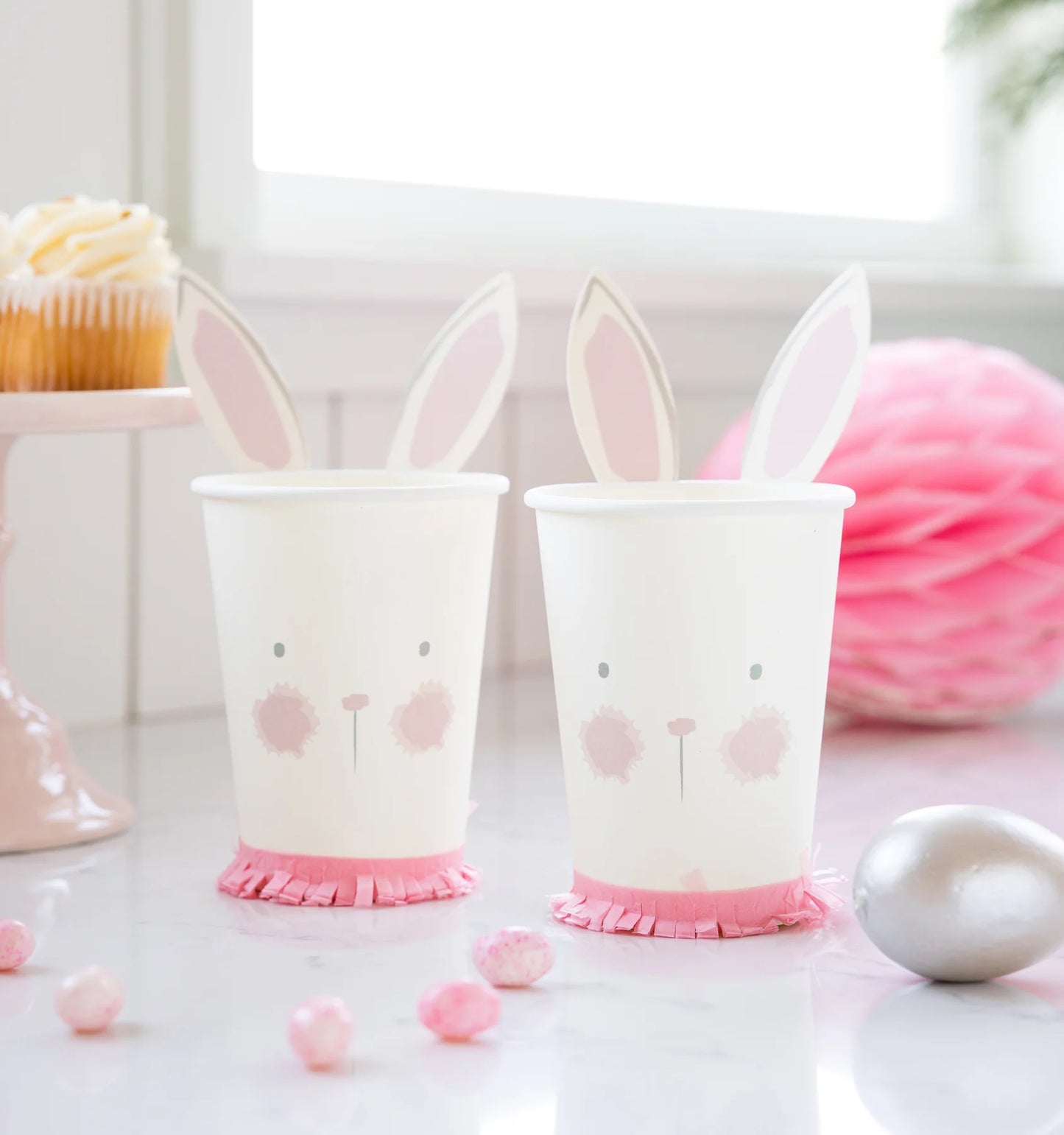 Vaso de papel con forma de conejito
