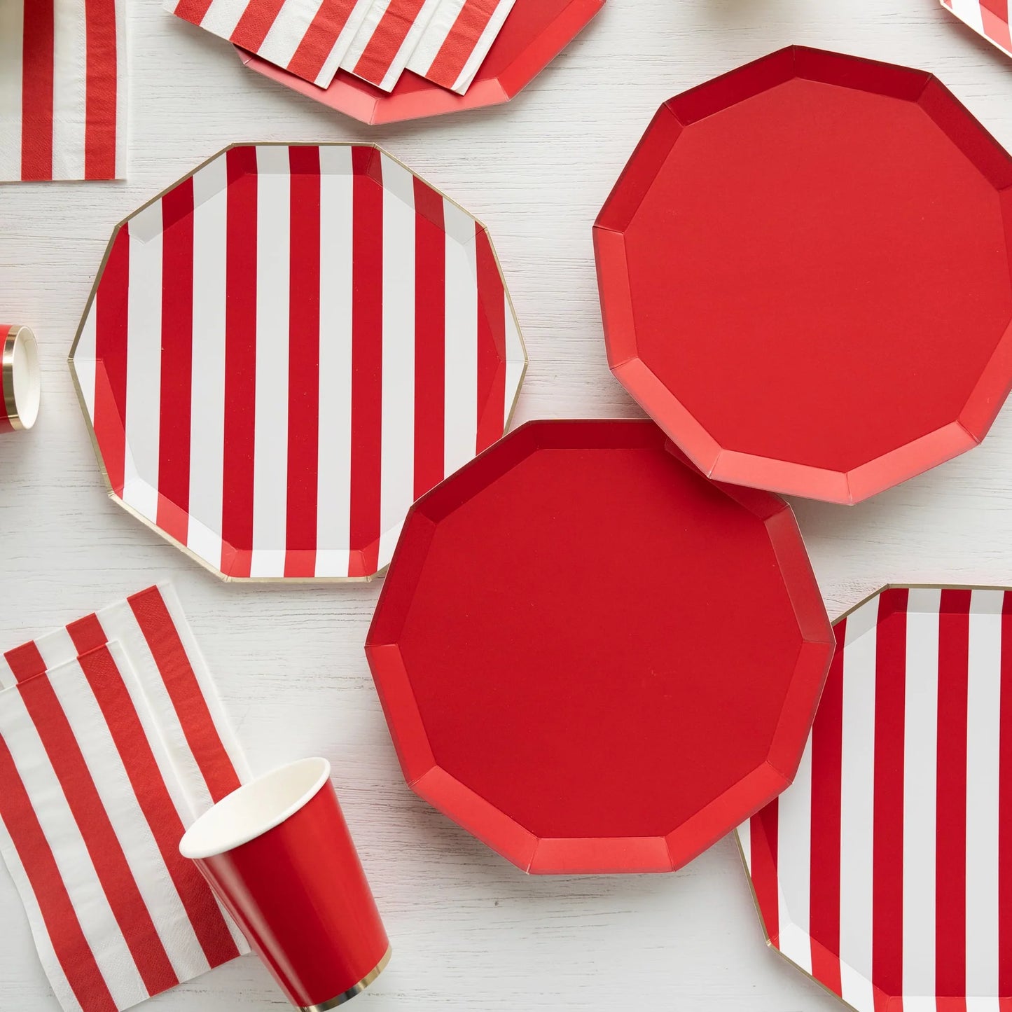Platos Rojo de Rayas GRANDES
